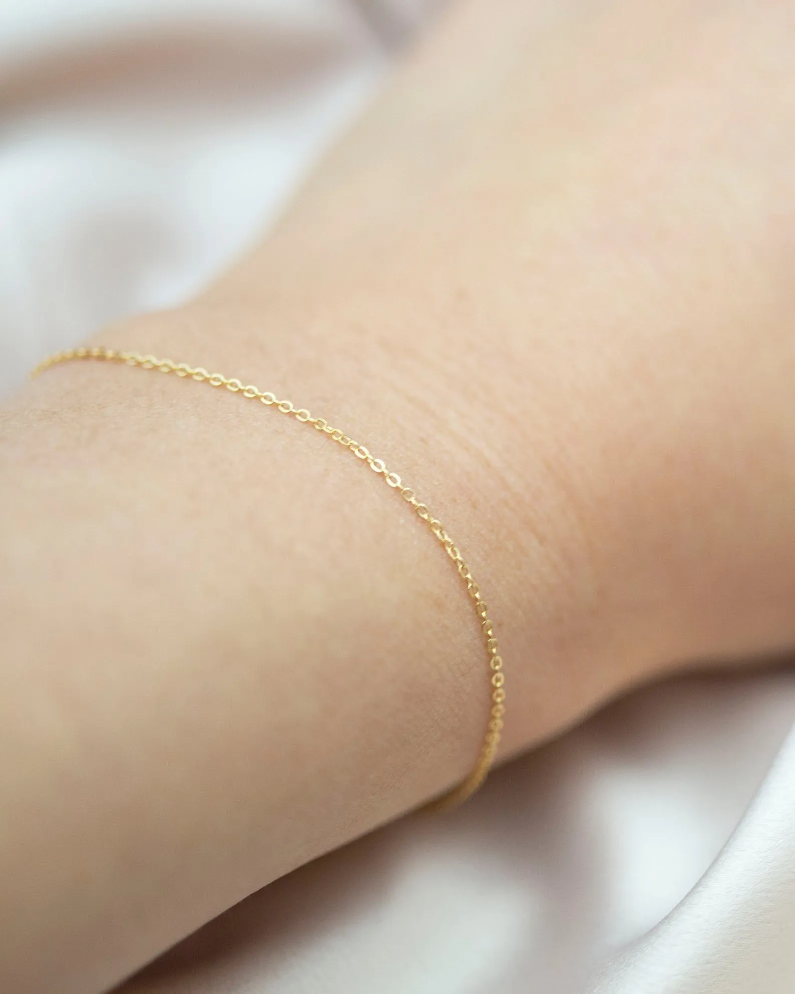 14k Feather weight Bracelet