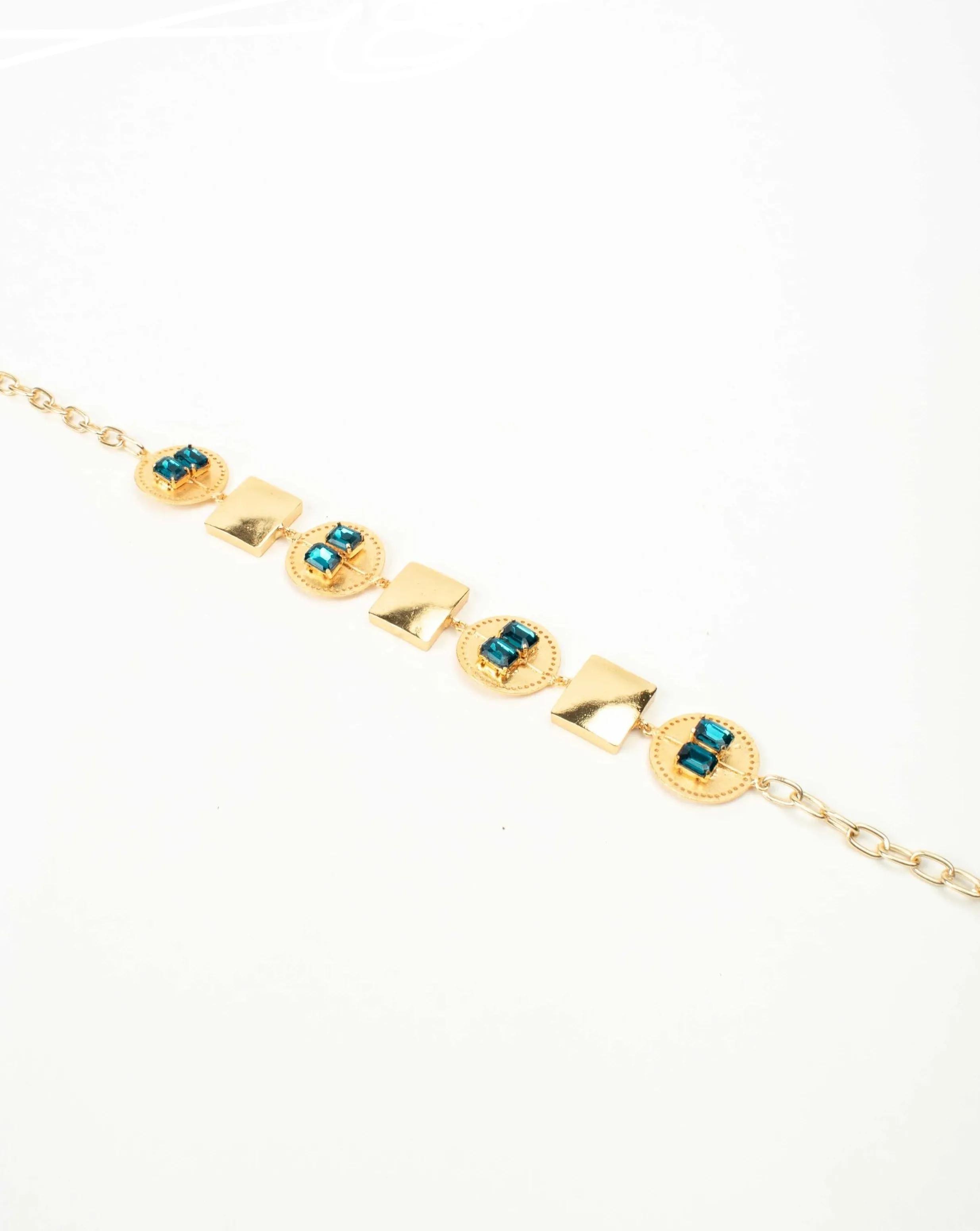 Aqua Choker