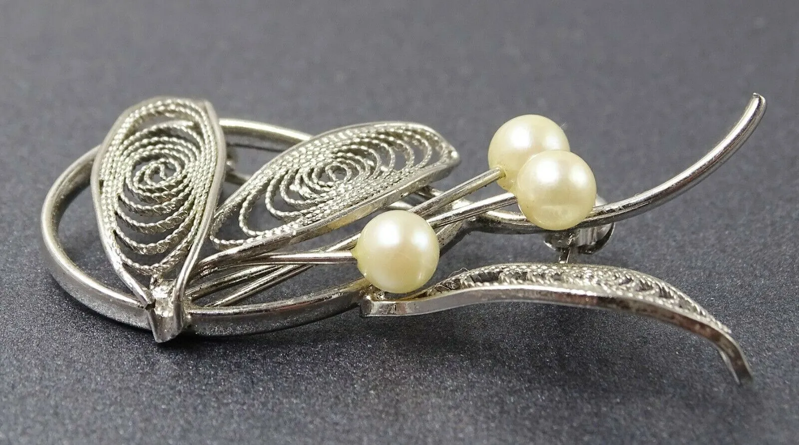 Cultured Pearl Brooch with Silver Toned Filigree Leaves