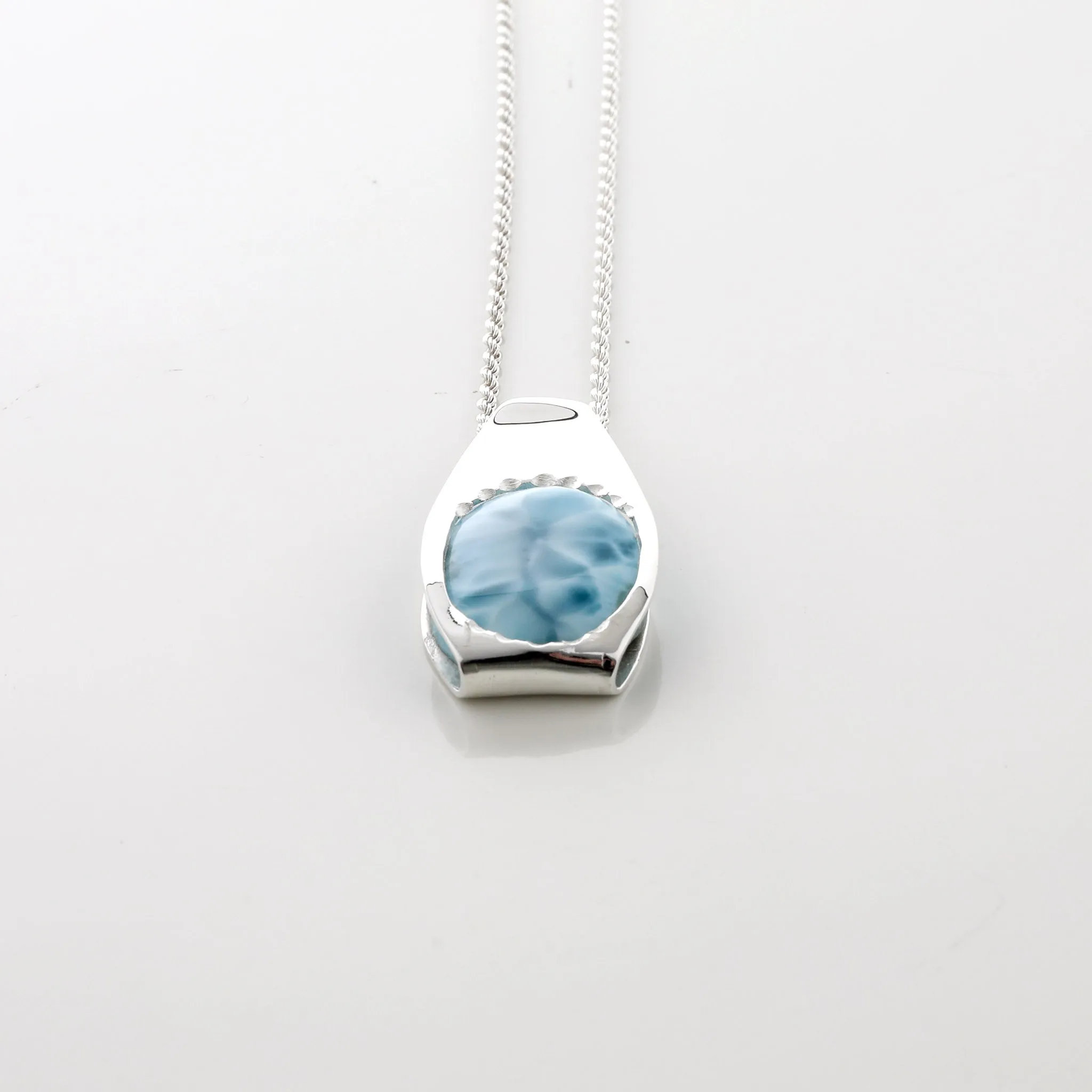 Larimar Pendant Poesia