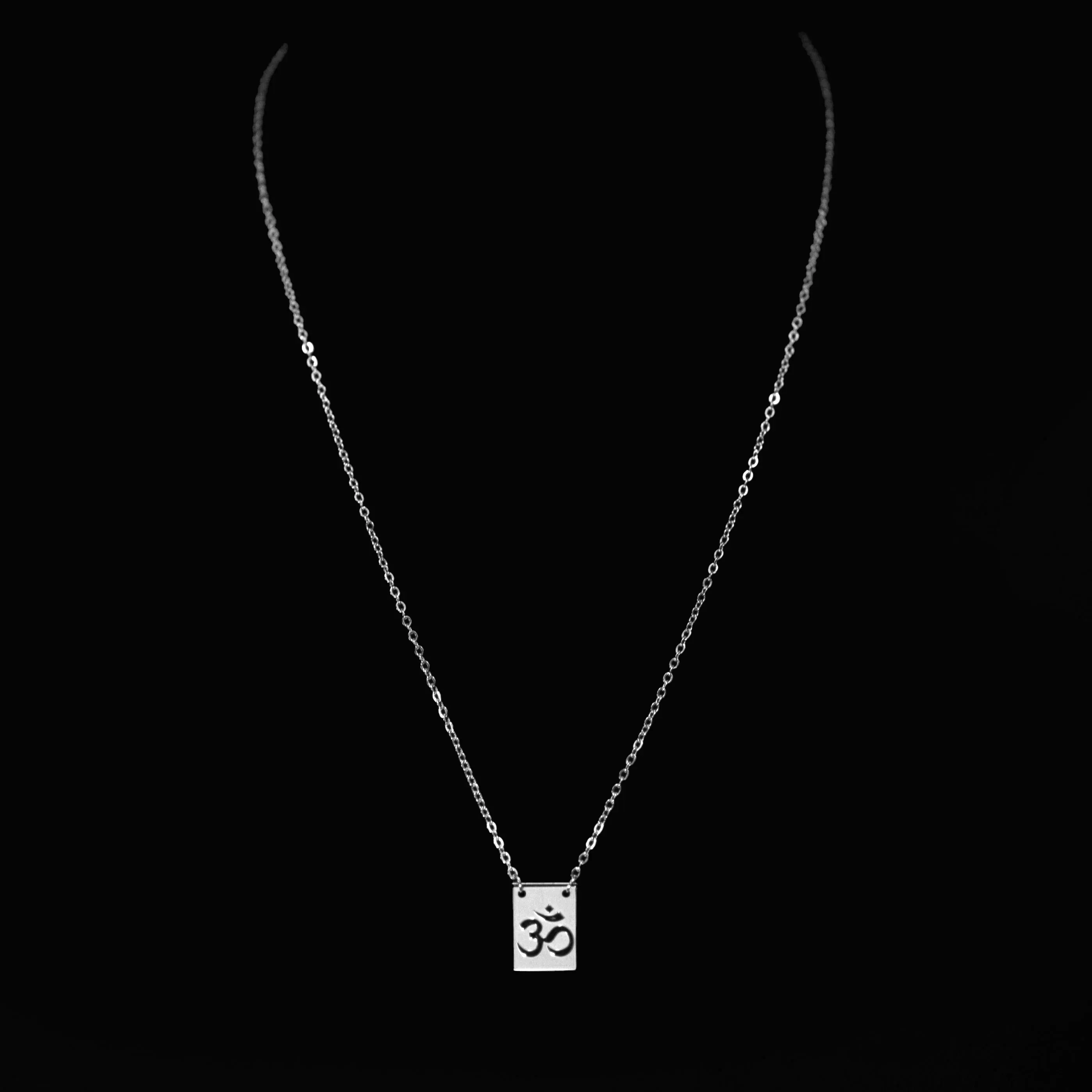 Lázaro Om Pendant with Chain Necklace