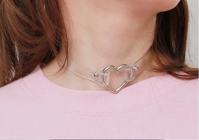 Red Heart Choker