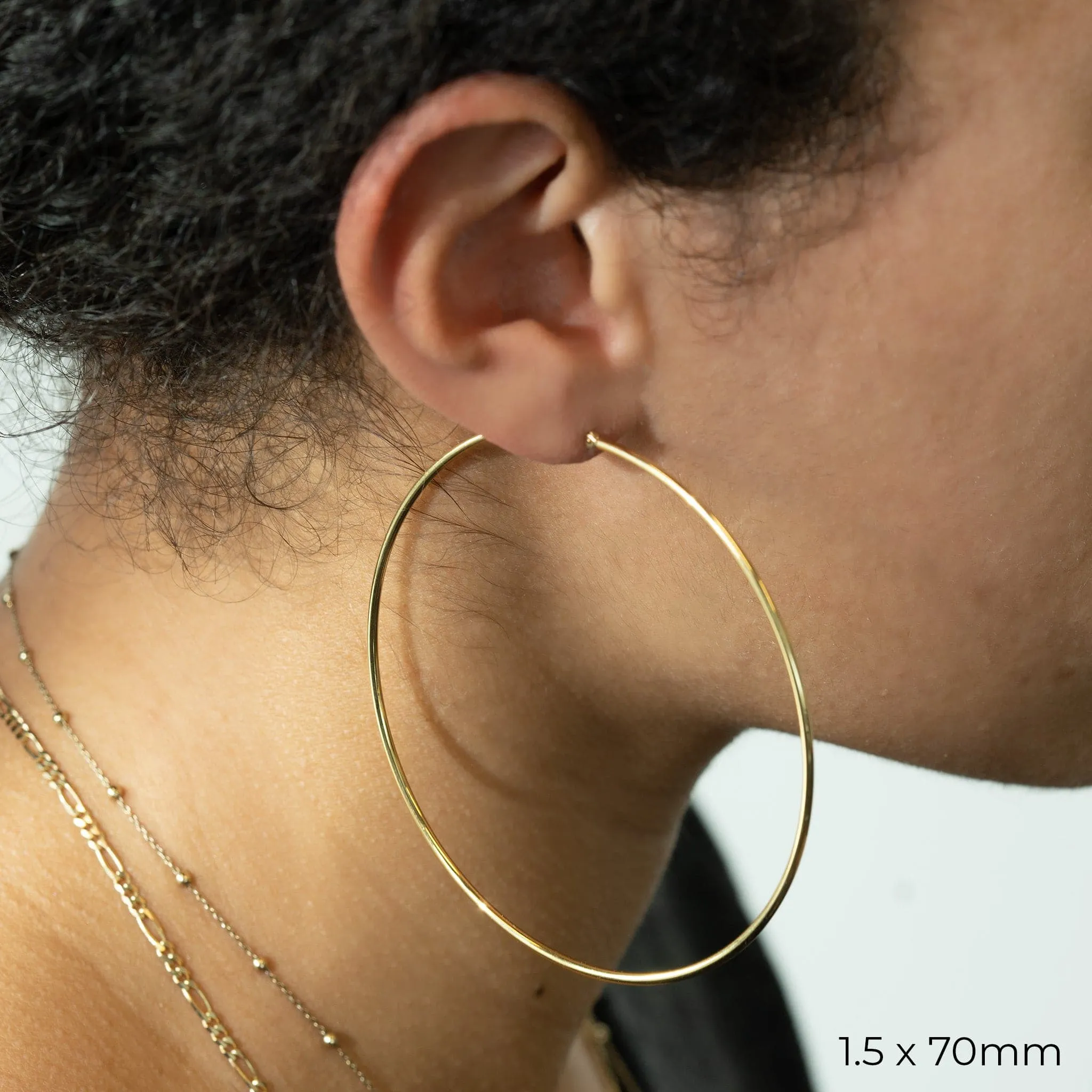 The Classic Gold Hoops in 1.5mm